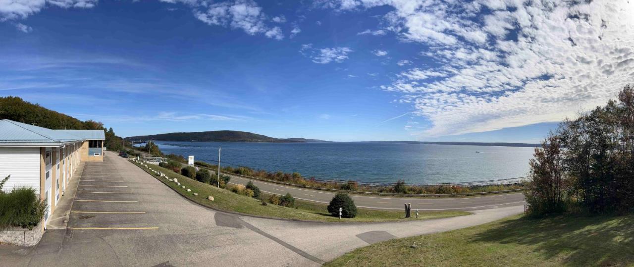 Admiral Digby Inn Restaurant And Cottages Buitenkant foto