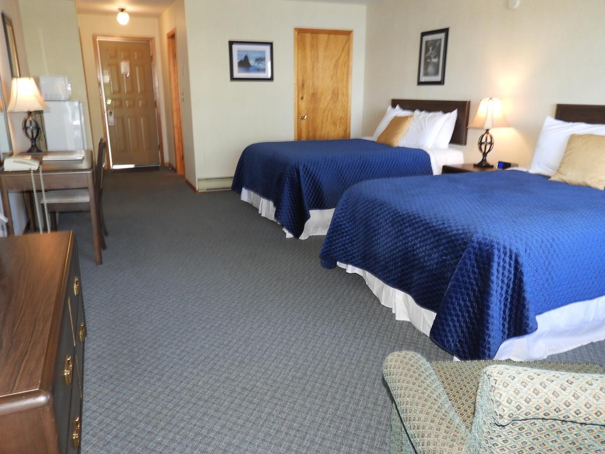 Admiral Digby Inn Restaurant And Cottages Buitenkant foto