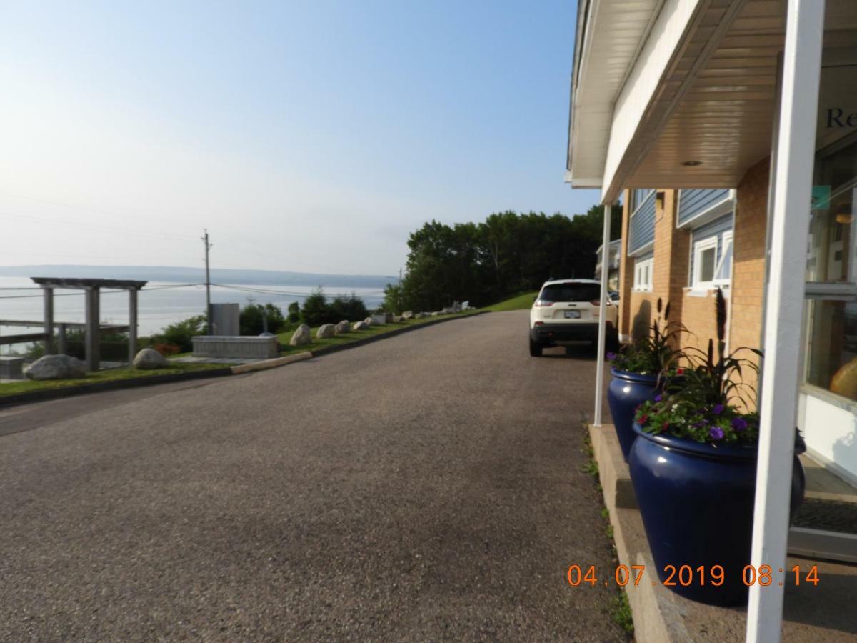 Admiral Digby Inn Restaurant And Cottages Buitenkant foto
